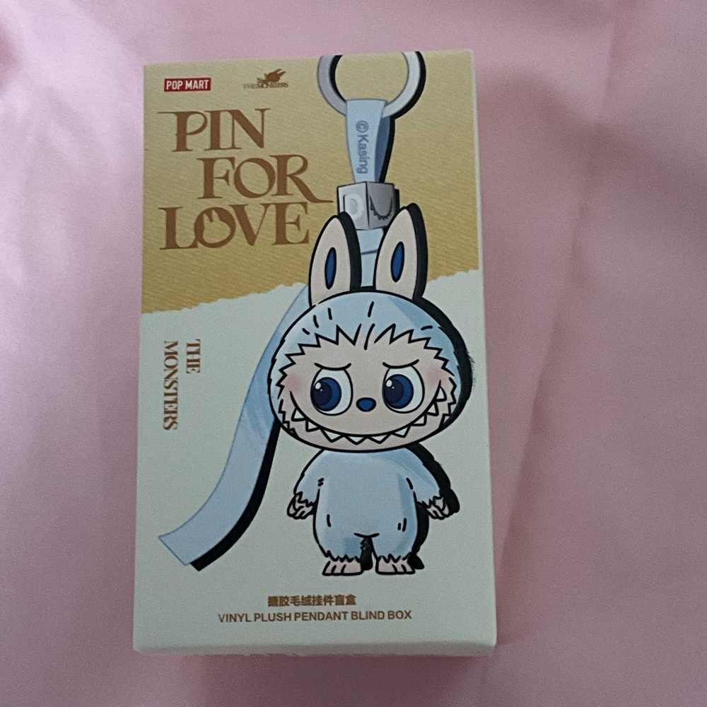 Labubu Pop Mart The Monsters Vinyl Plush Pendant Blind Box